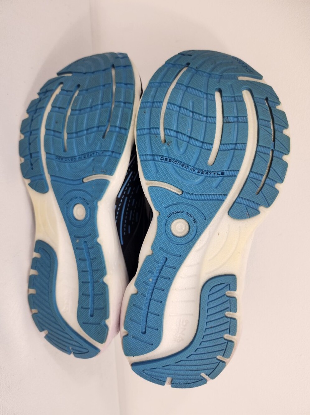 Brooks Glycerin 20 Women’s 7 M Navy and Light Pink Running Shoes - Picture 7 of 9
